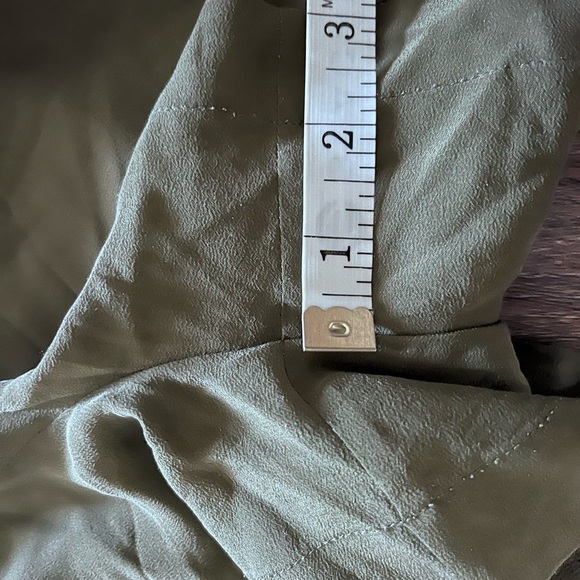 Grana 100% silk olive green short with pocket size xs - Picture 6 of 7